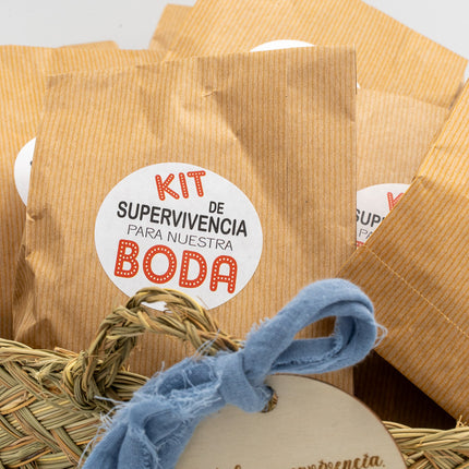 Cesto Kit di Sopravvivenza per Matrimoni