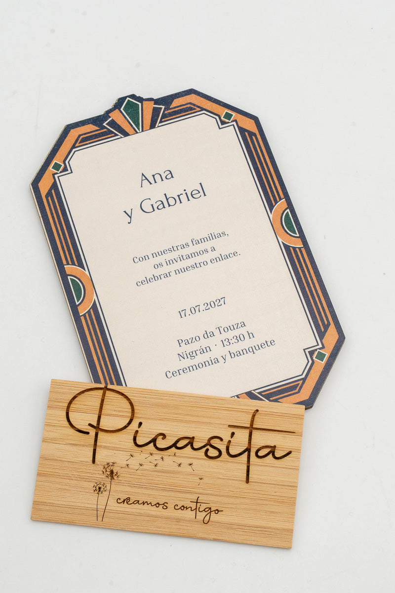 Partecipazione di matrimonio in legno con cornice geometrica in stile art déco