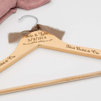 Percha Personalizada para Novios Madera