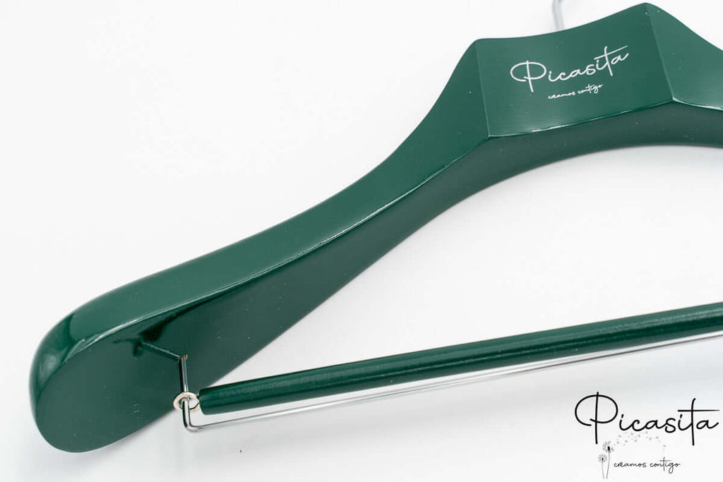 Perchas de Color para Boutique
