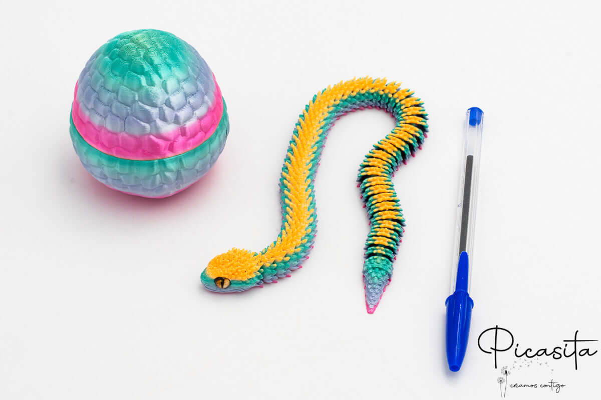 Serpiente 3D con Huevo